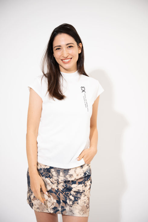 モデル身長162CM / Mサイズ着用