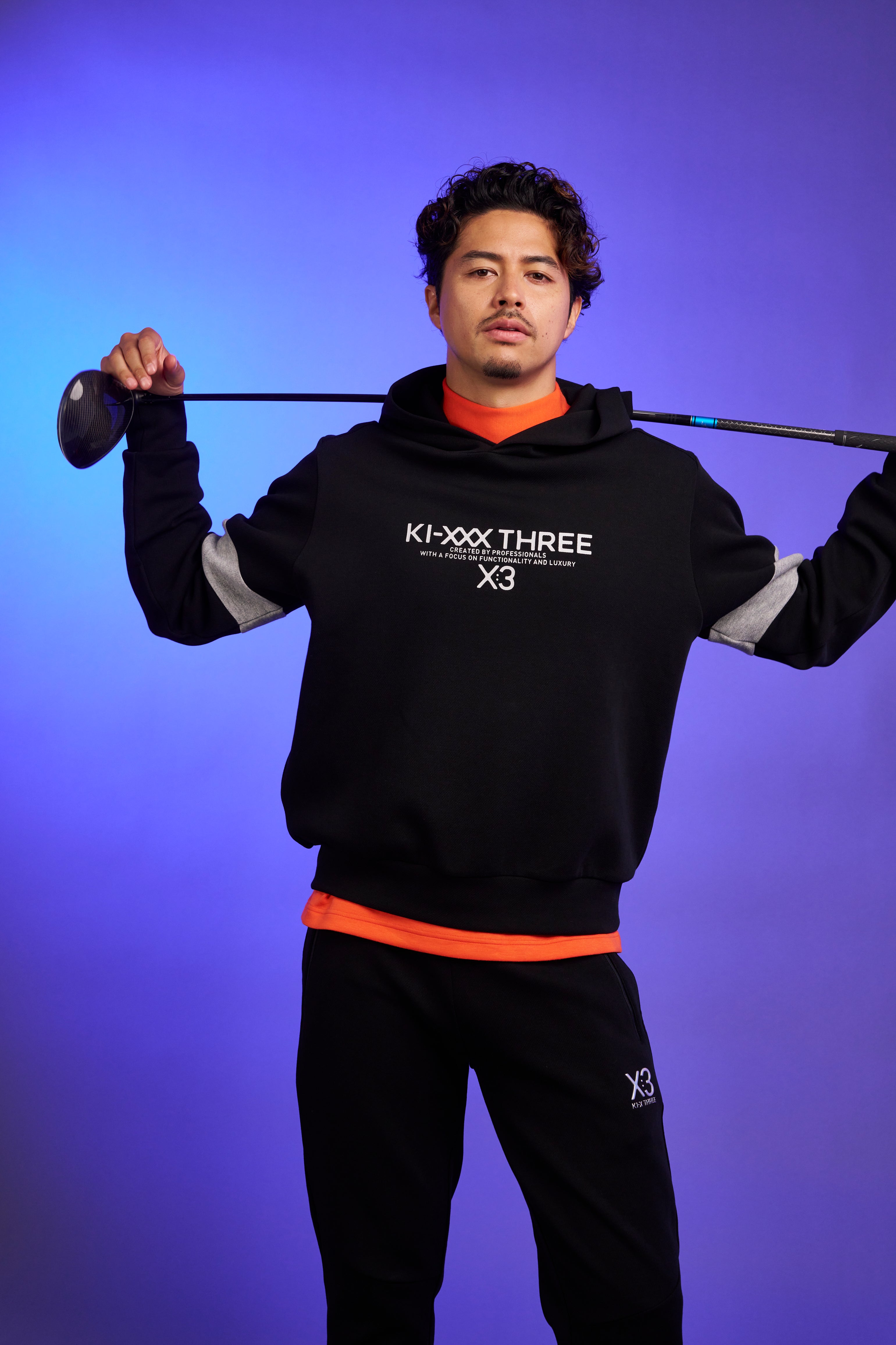 トップス Kiiii ** サテン クロップド カップ付き トップス KINO THE KEI 全3色｜ktk831